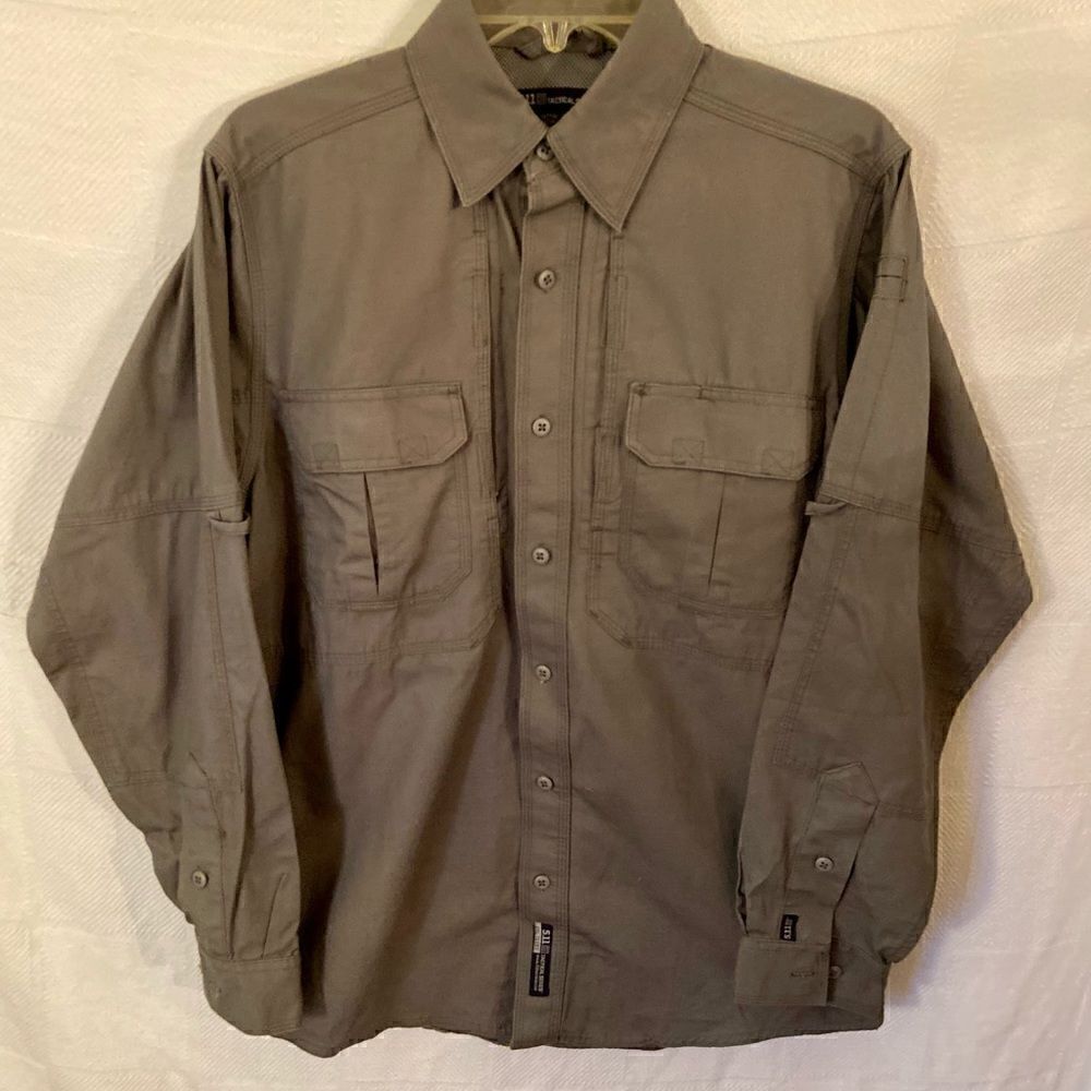 5.11 Tactical Men's Gray Long Sleeve Button Front Shirt Sz Sm. Worn On TV Show
